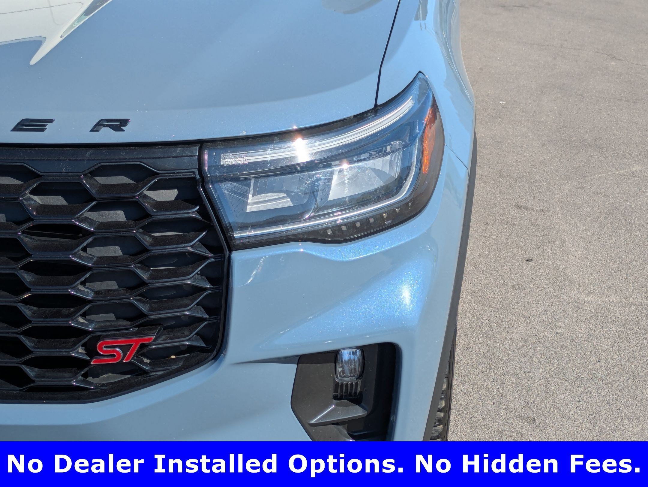 Used 2025 Vapor Blue Ford ST image 9