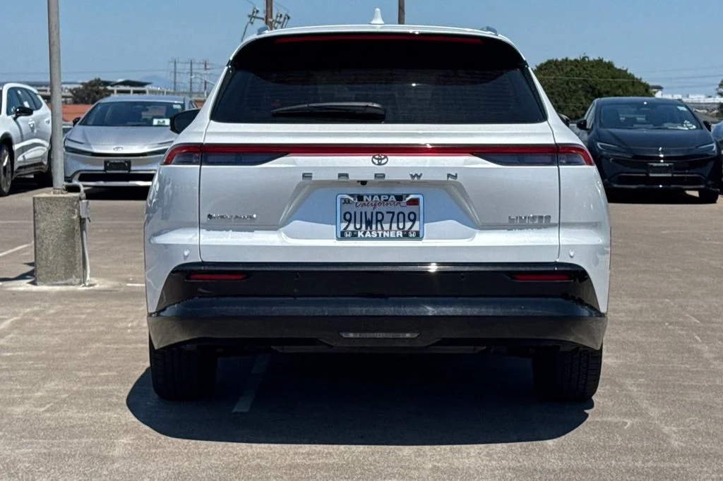 Used 2025 White Toyota Limited image 5