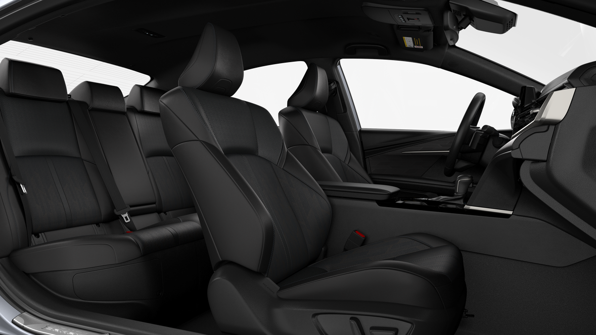 2025 Toyota Camry XSE - Photo 6