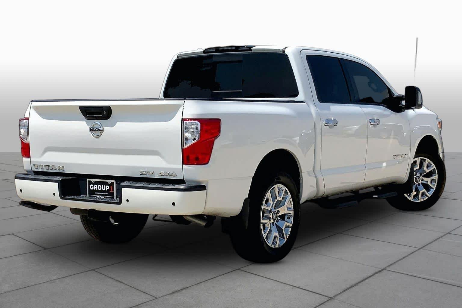 Used 2021 Glacier White Nissan SV image 13