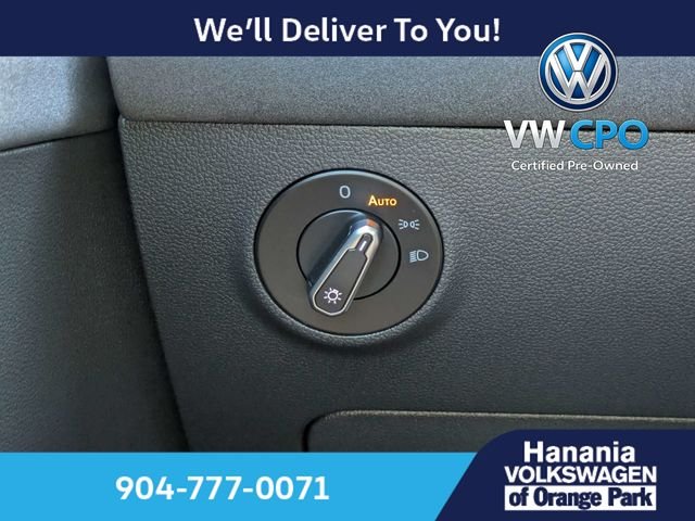 Certified Used 2025 Green Volkswagen 1.5T SE Black image 25