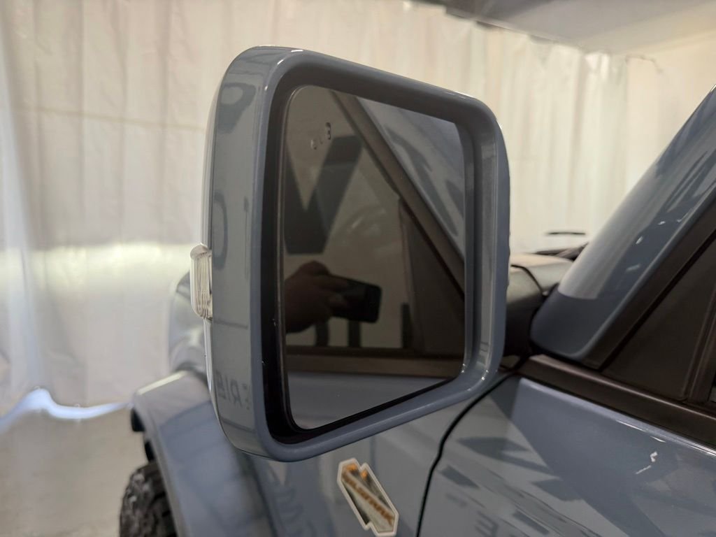 Used 2023 Gray Ford Wildtrak image 14