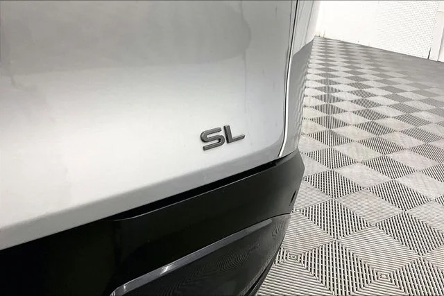 Used 2025 Brilliant Silver Metallic Nissan SL image 9
