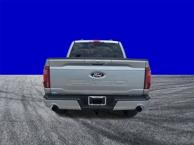 New 2026 Silver Ford Lariat image 5