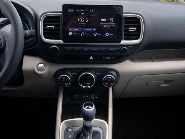 New 2026 White Hyundai SEL w/Two-Tone Roof image 22