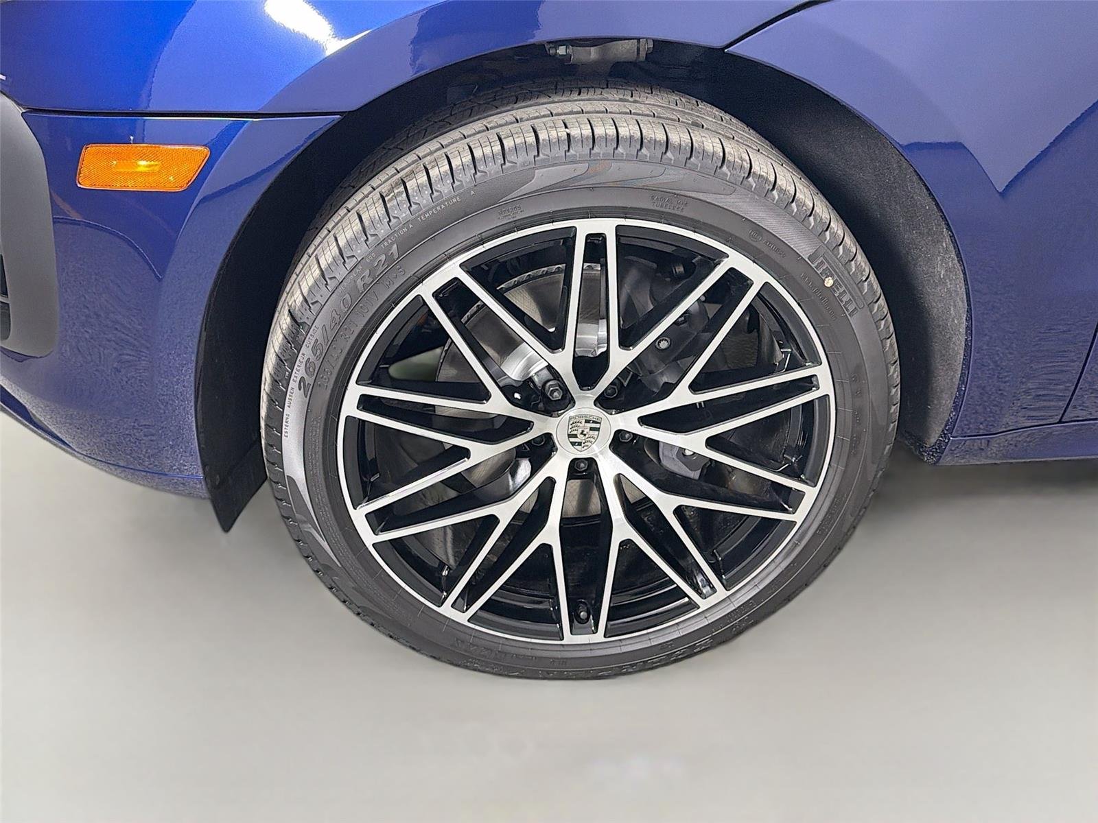 Used 2026 Gentian Blue Metallic Porsche  image 11