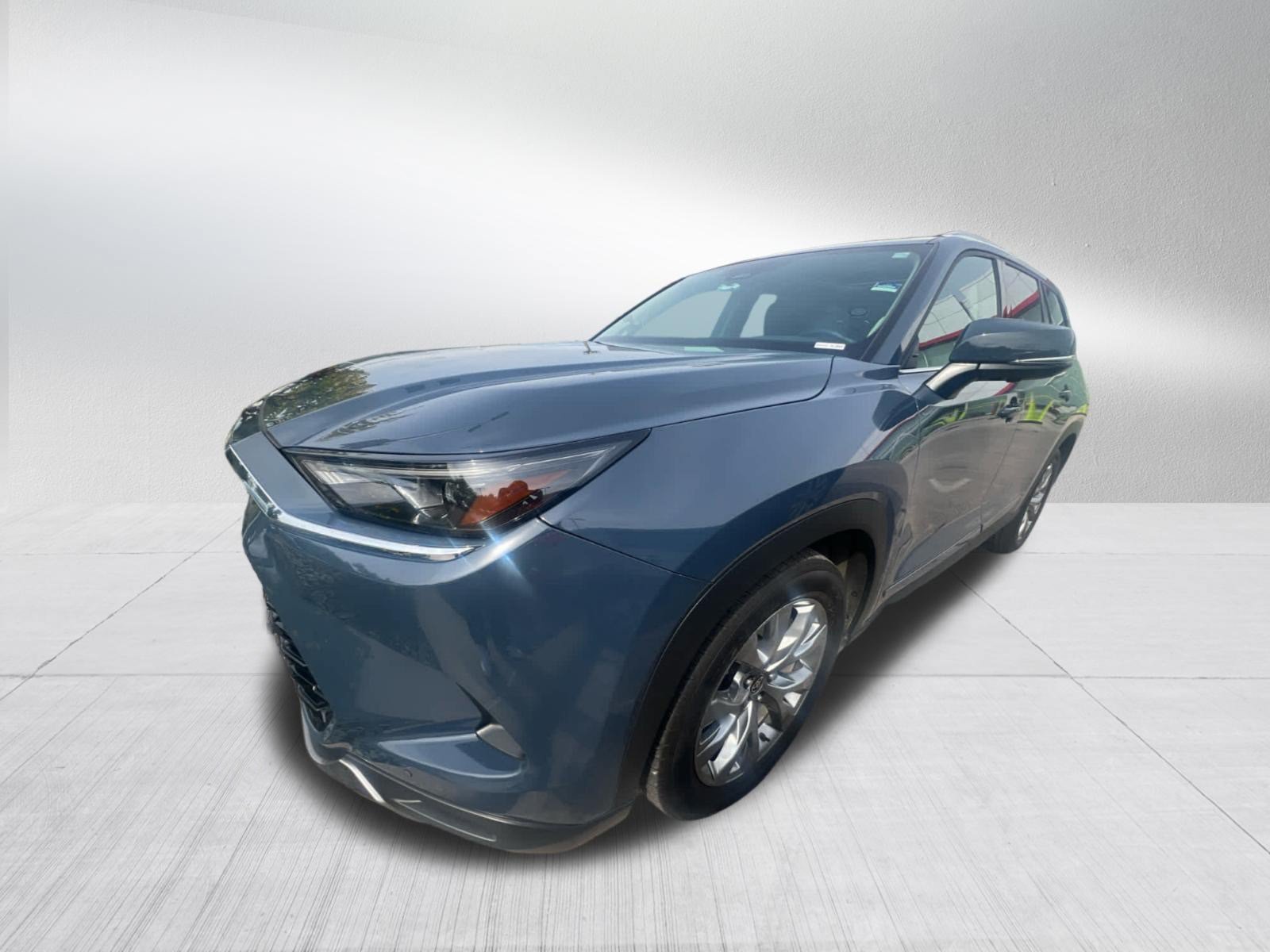 Used 2025 Blueprint Toyota Limited image 3