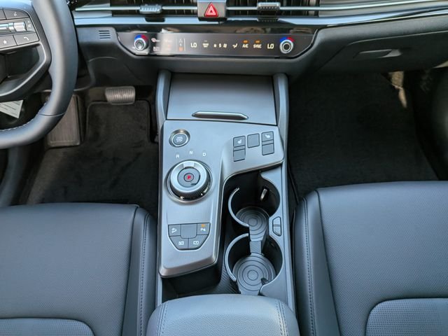New 2027 Fusion Black Kia EX image 21