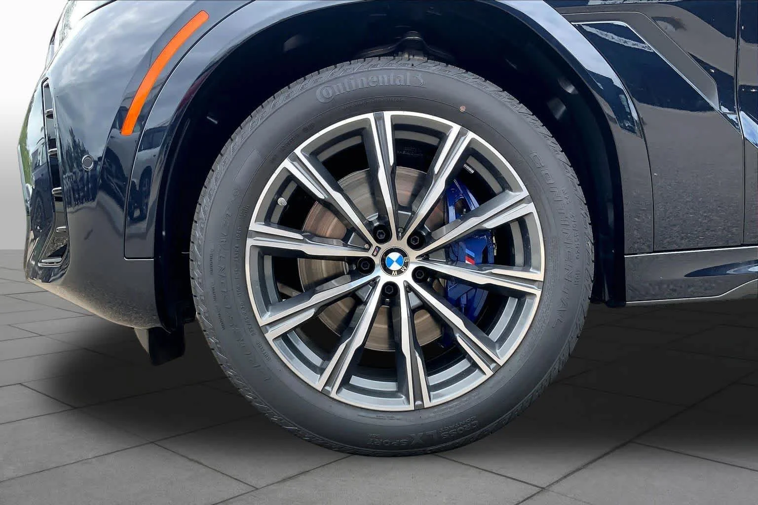 New 2027 Carbon Black Metallic BMW xDrive40i image 11