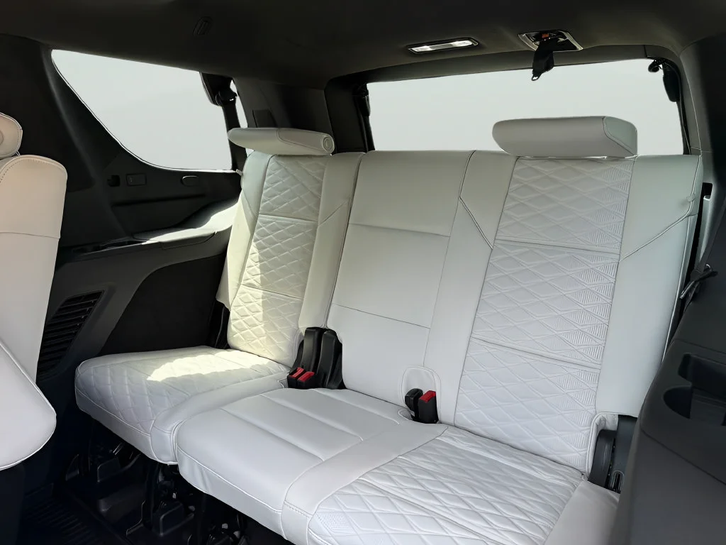New 2026 Vibrant White Tricoat Cadillac Platinum Sport image 35