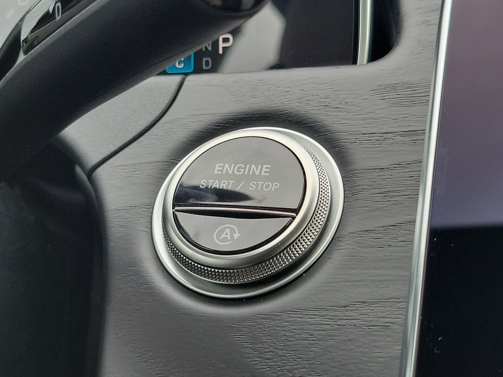 New 2026 Graphite Grey Metallic Mercedes-Benz E 350 image 34