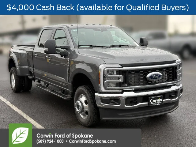 New 2026 Carbonized Gray Metallic Ford XLT image 1
