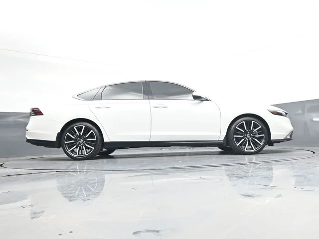 Used 2025  Honda Touring image 31