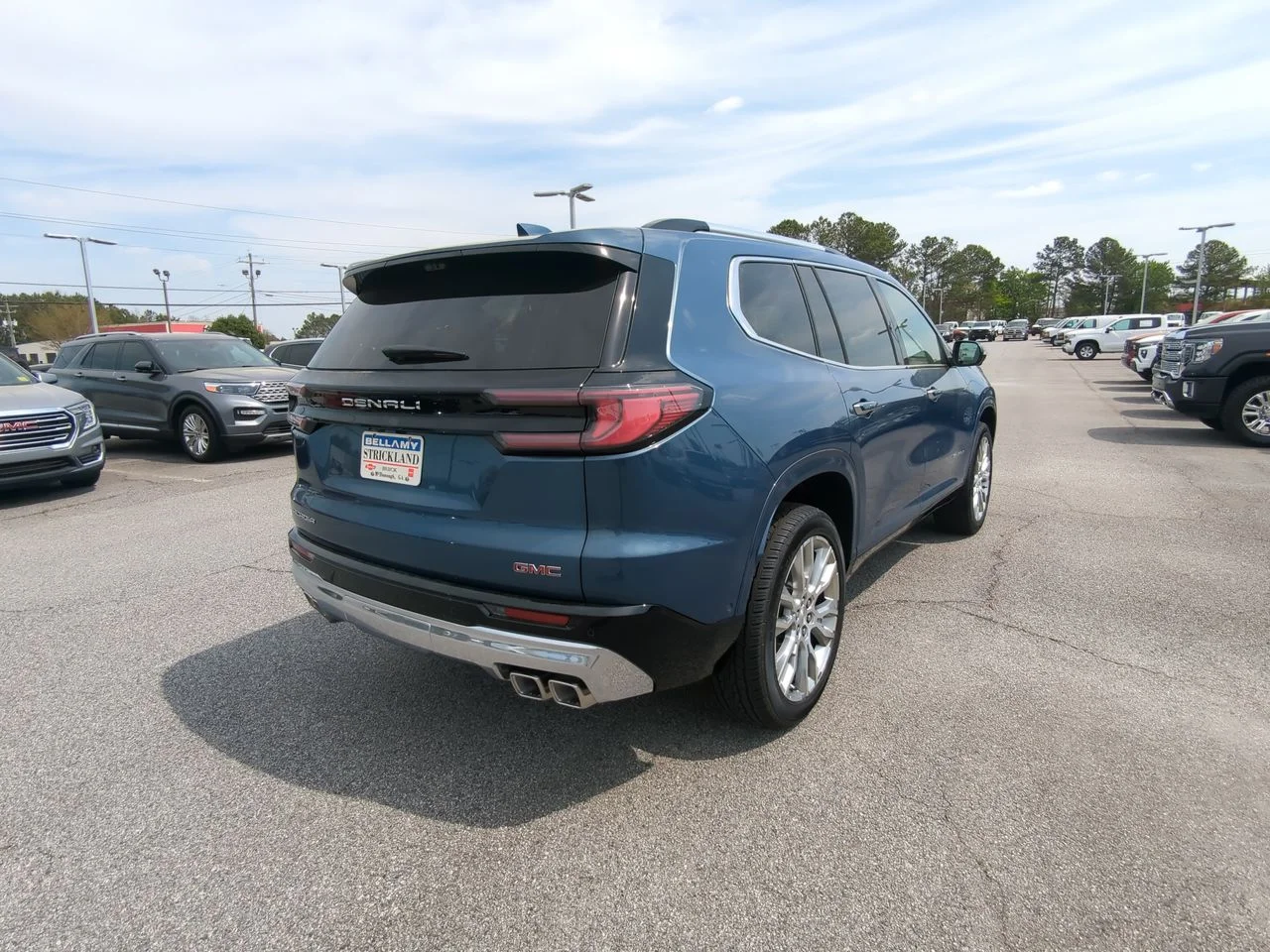 2026 GMC Acadia Denali - Photo 64