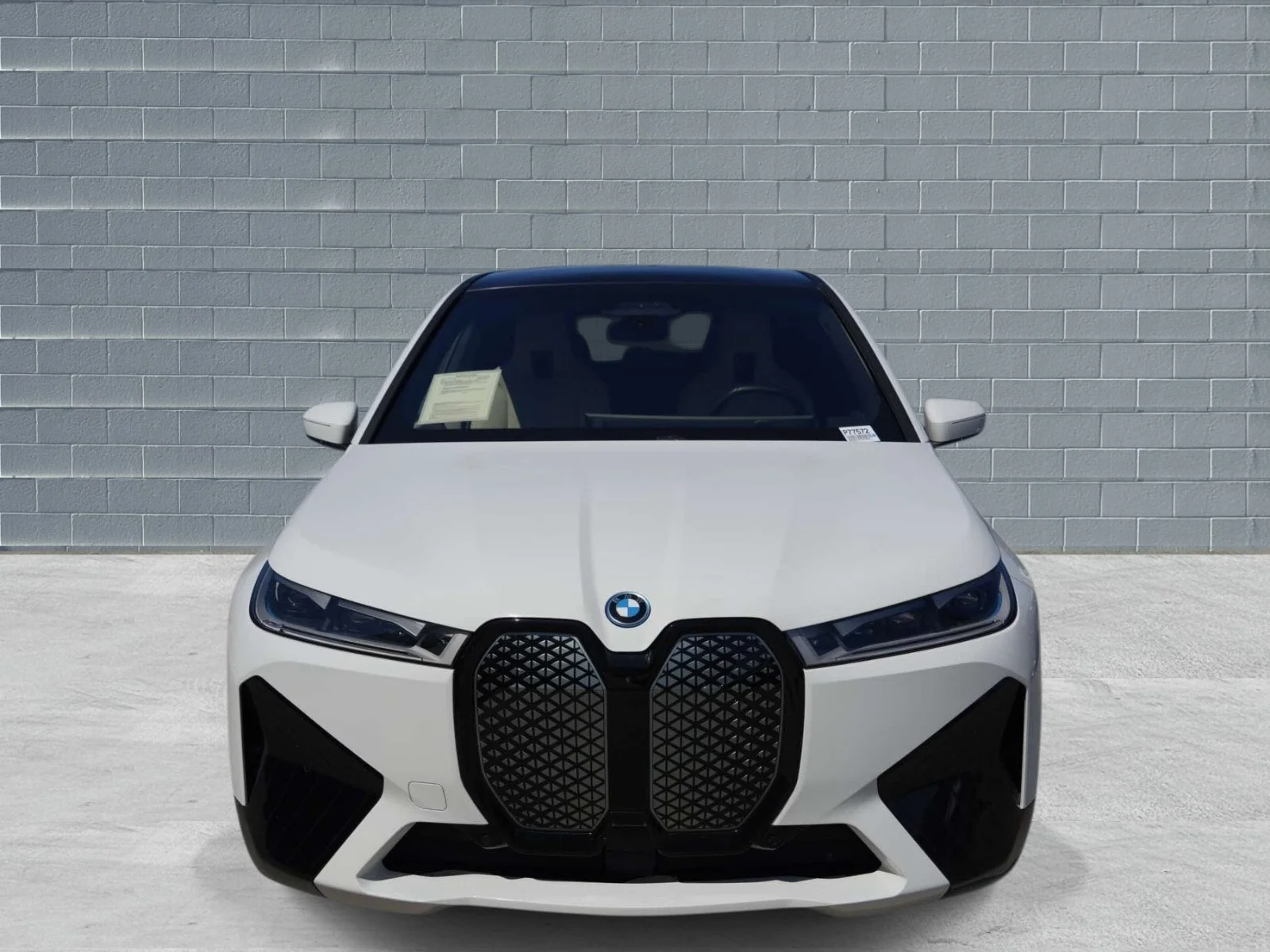 Used 2023 BMW iX Base with VIN WB533CF02PCM20568 for sale in Los Angeles, CA