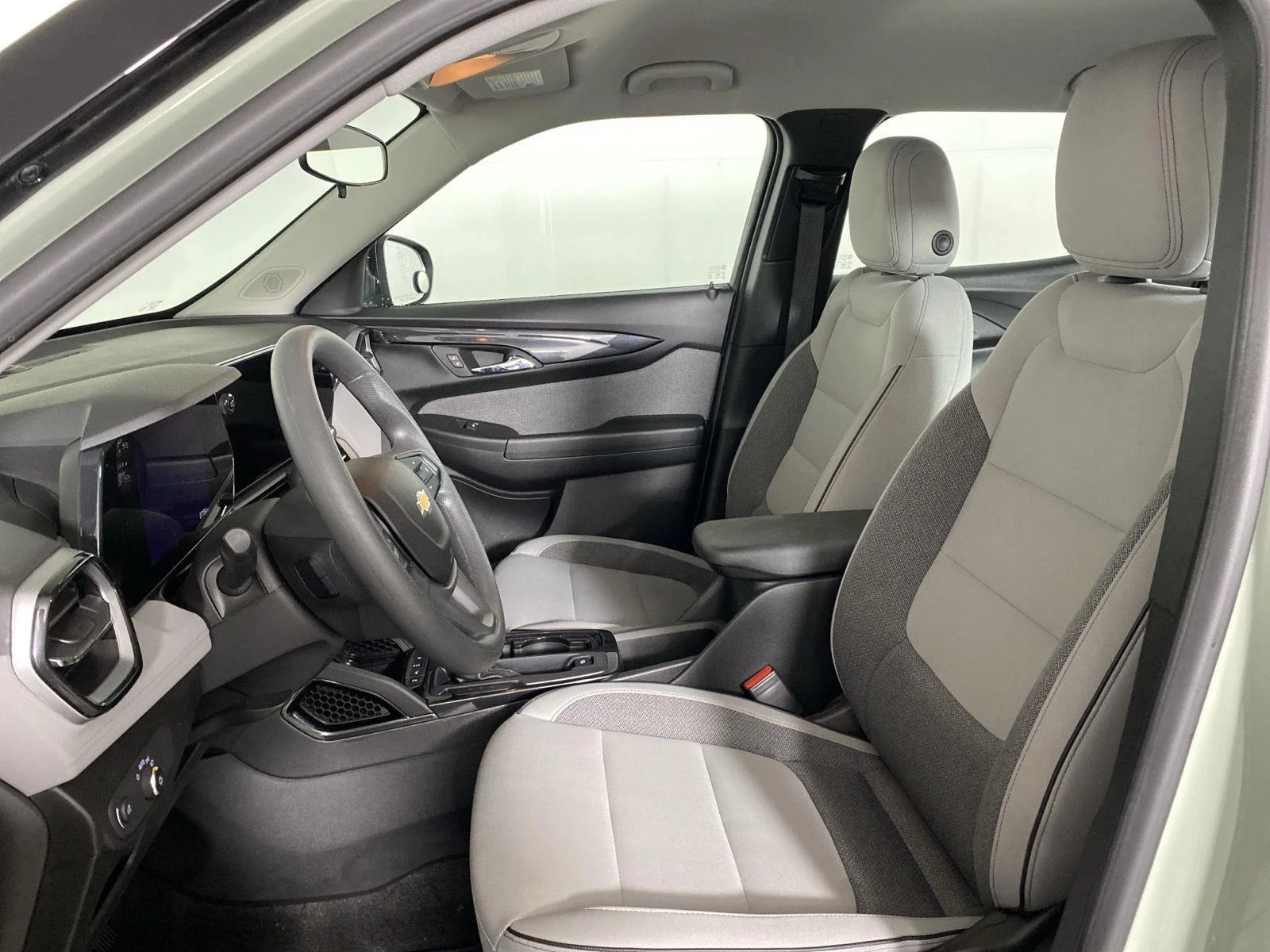 Used 2025 Cacti Green Chevrolet LS image 10