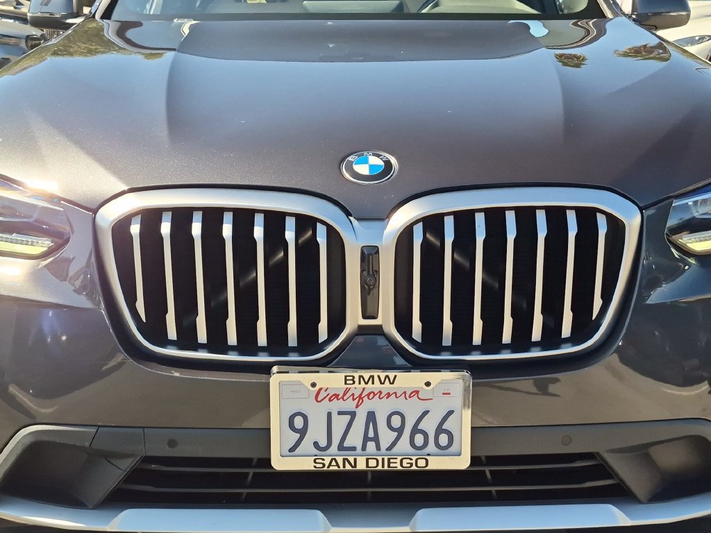 Used 2023 Gray BMW xDrive30i image 37