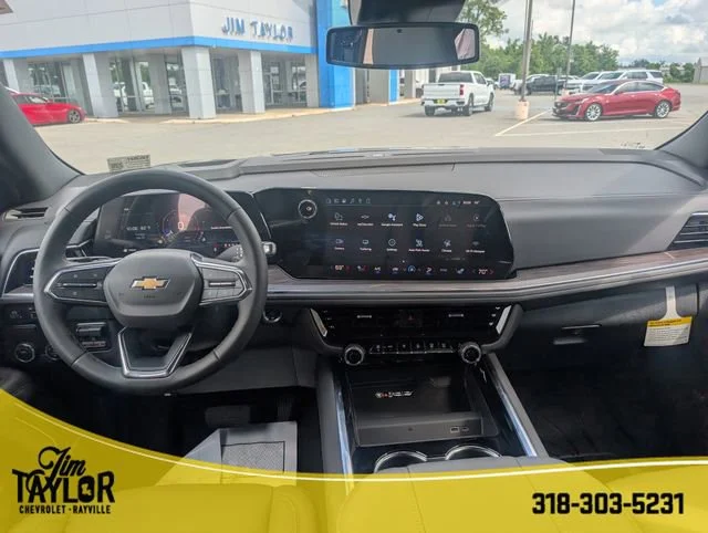 2026 Chevrolet Suburban LT - Photo 18