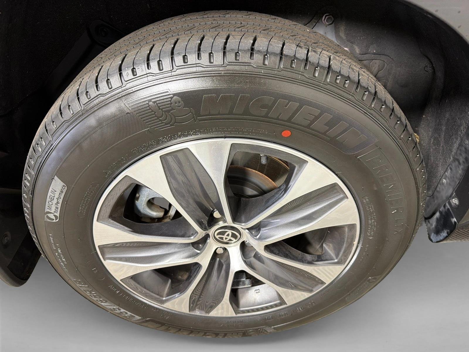 Used 2023 Midnight Black Metallic Toyota XLE image 18