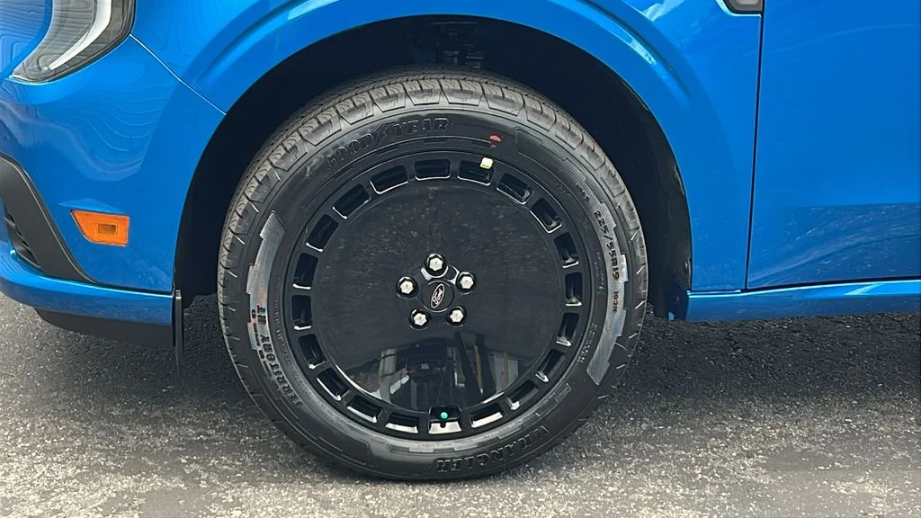 New 2025 Velocity Blue Ford Lobo™ image 12