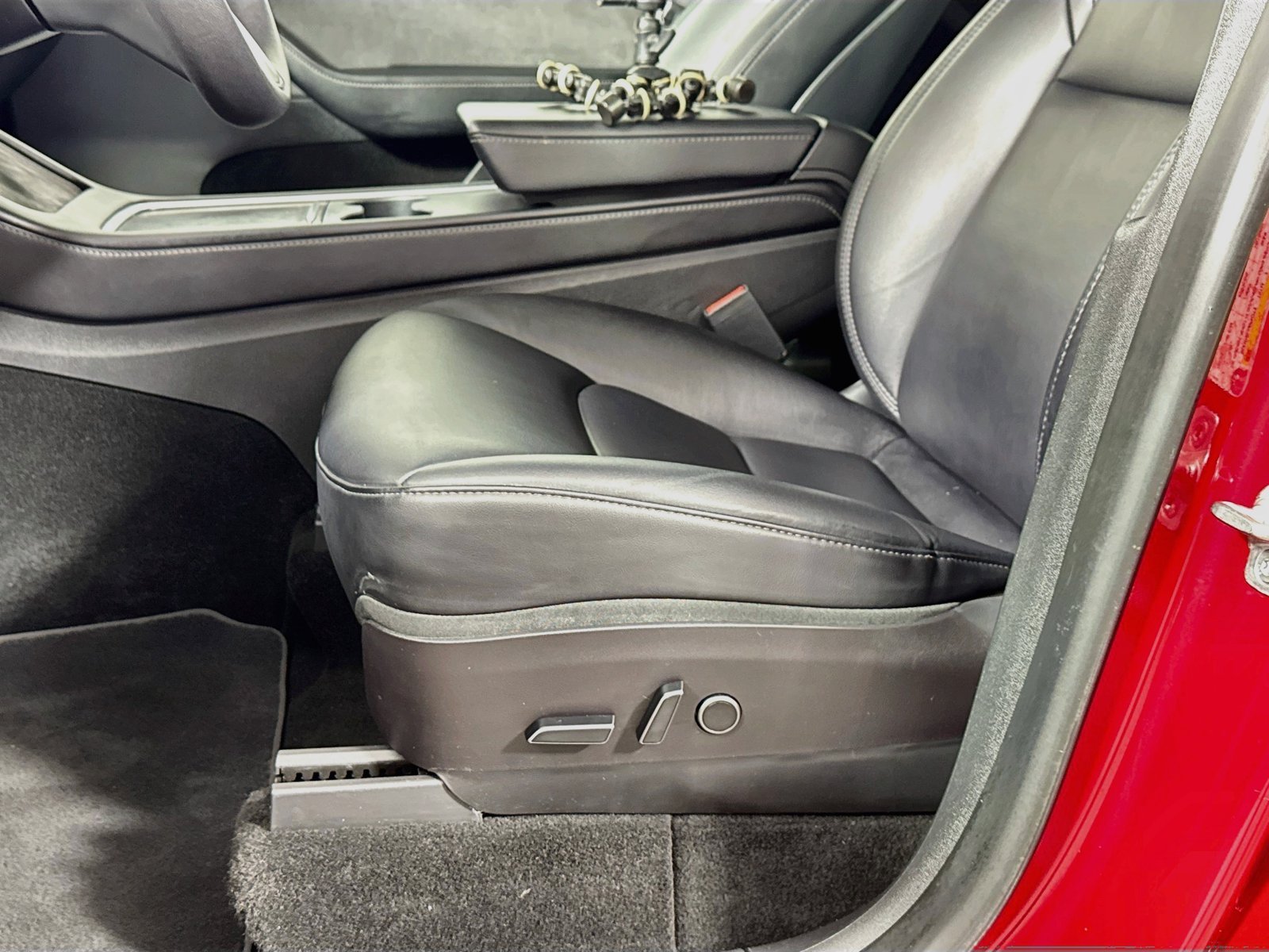 Used 2023 Red Tesla Long Range image 16