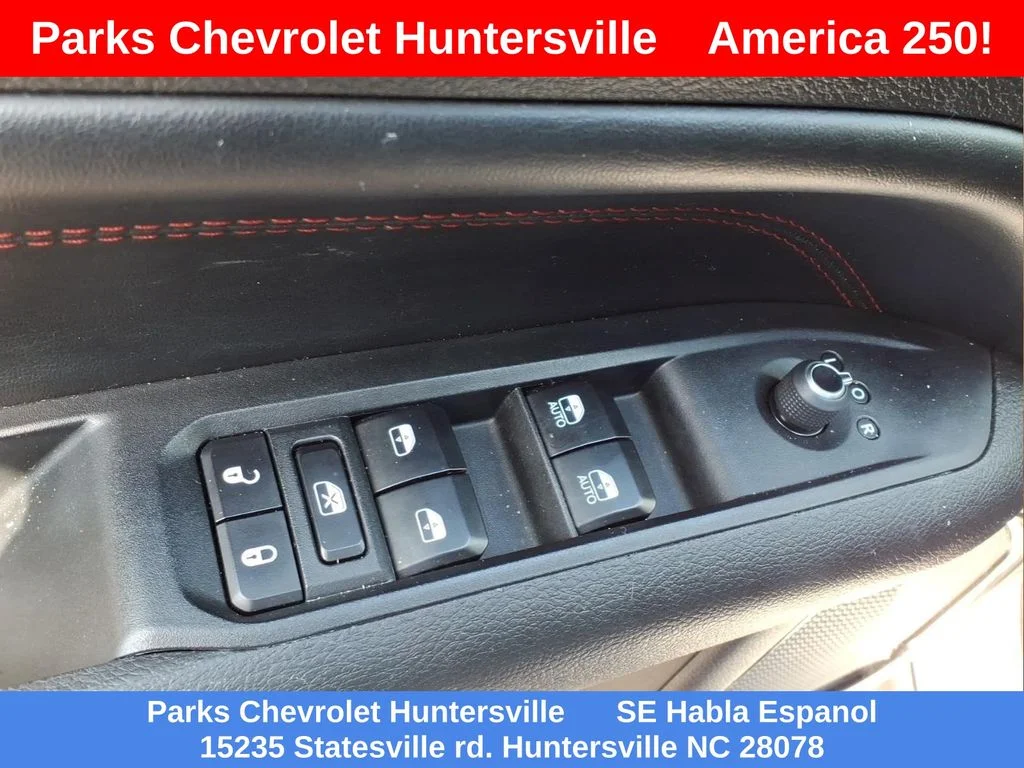 Used 2024 White Jeep Trailhawk image 21