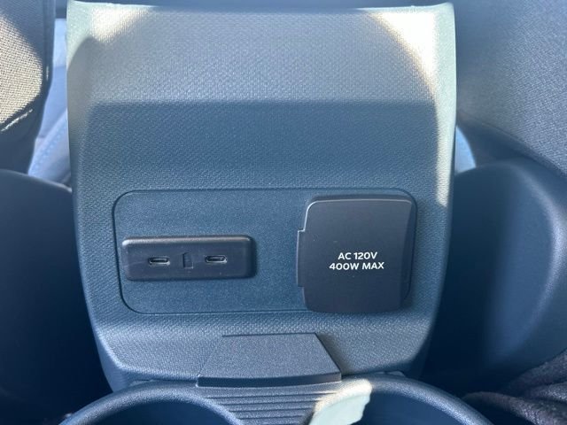 New 2026 Shadow Black Ford XLT image 14