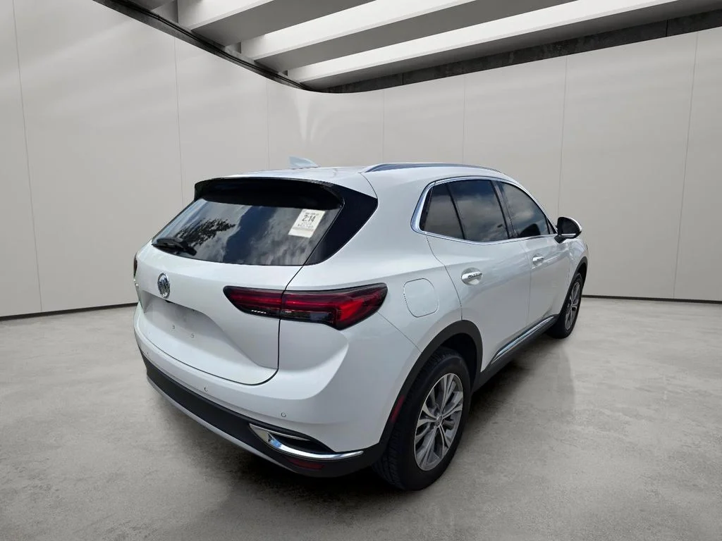 Used 2023 Summit White Buick Preferred image 9