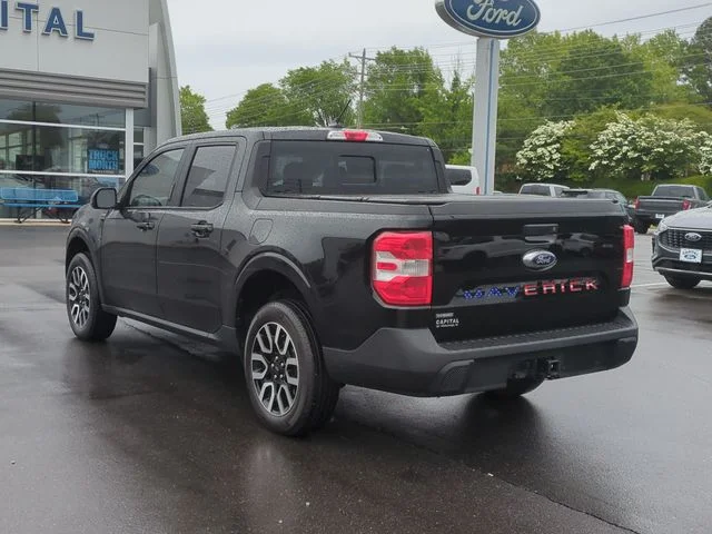 Used 2023 Black Ford Lariat image 11