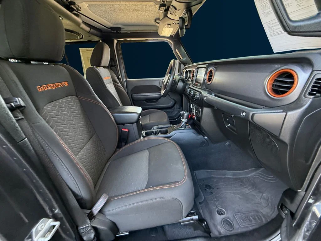 Used 2023 Gray Jeep Mojave image 17
