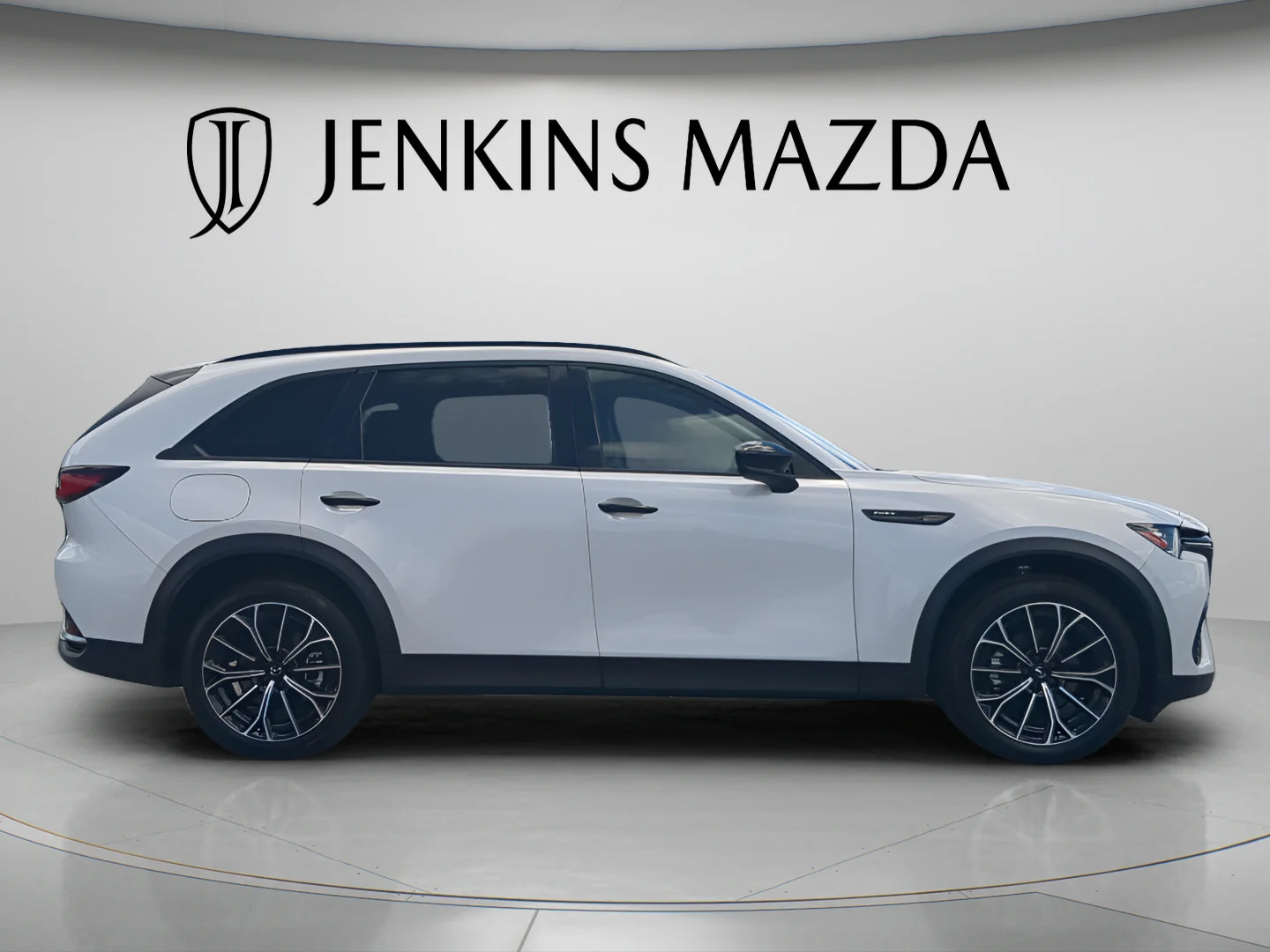 Used 2025 Rhodium White Premium Mazda Premium Package image 2