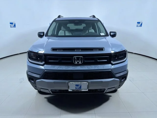 New 2026 SONIC GRAY Honda RTL image 3