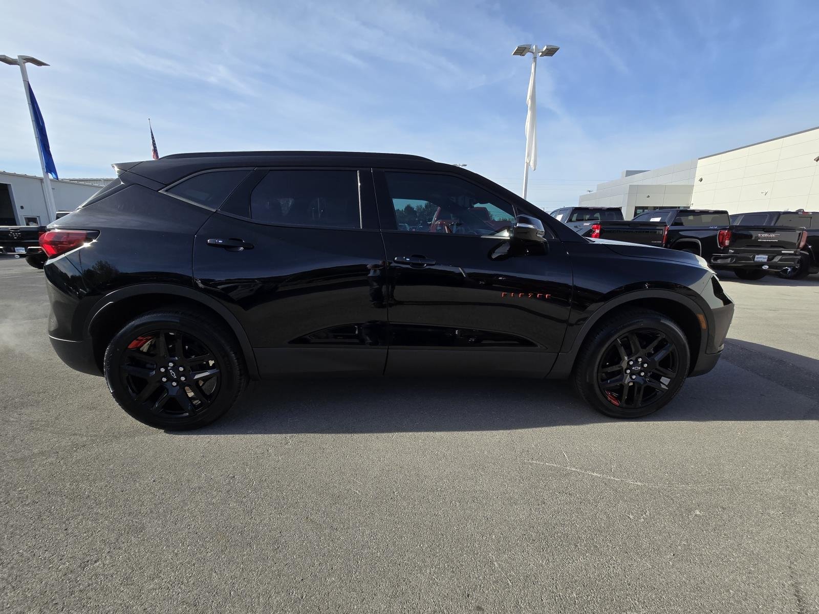 Used 2021 BLACK Chevrolet LT image 8