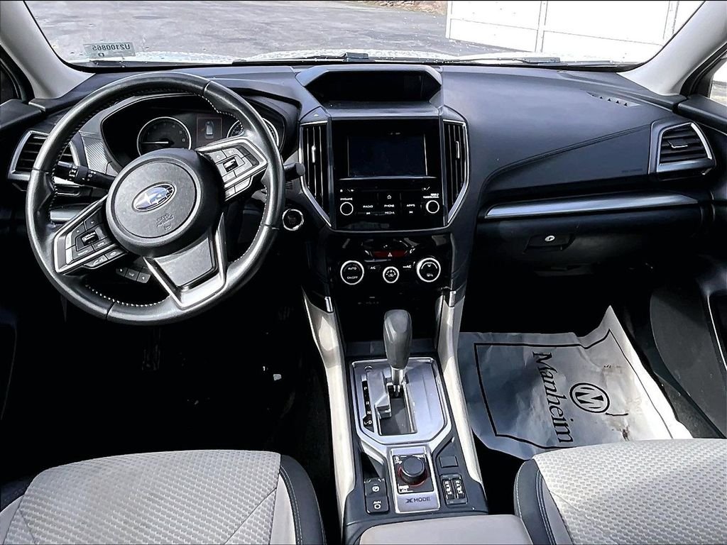 Used 2023 Crystal White Pearl Subaru Premium image 21