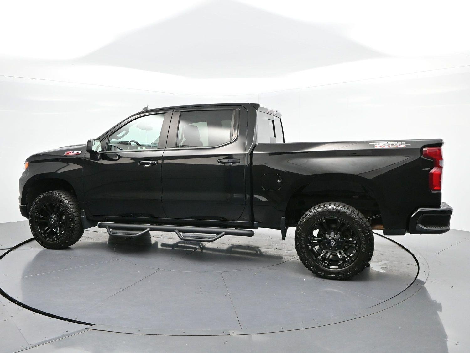 Used 2022 Black Chevrolet LT Trail Boss image 5