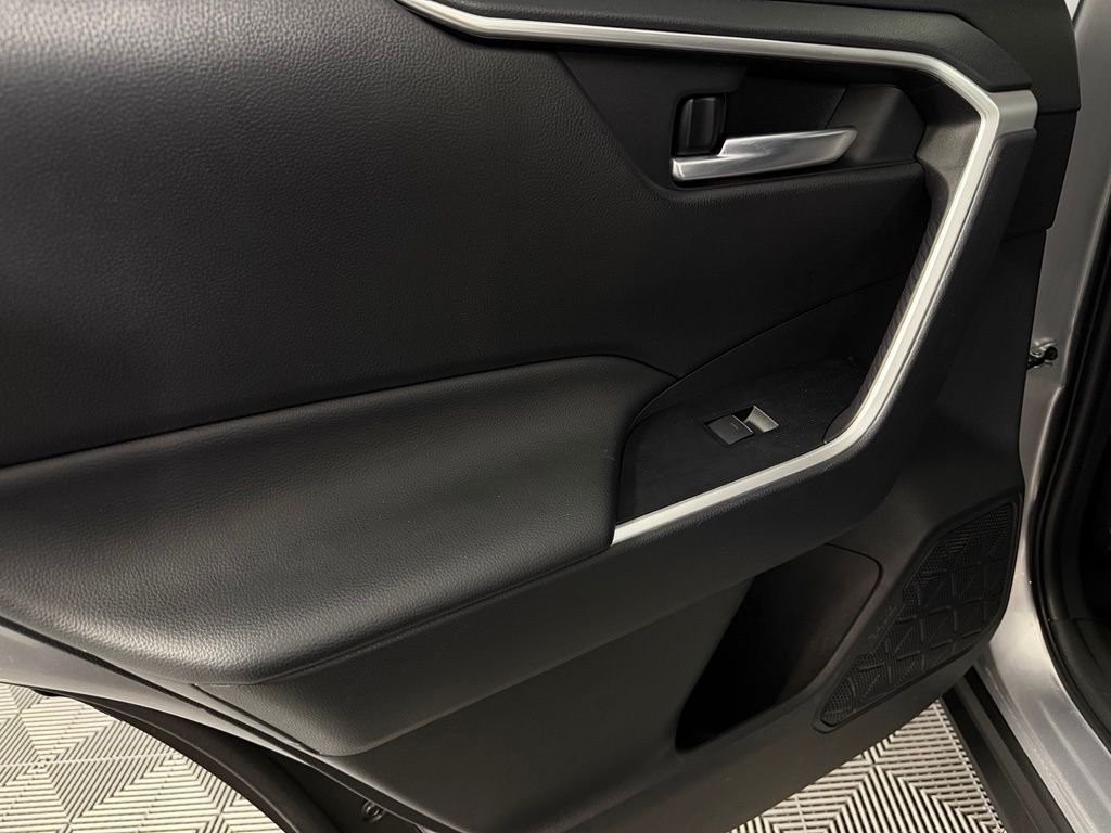 Certified Used 2025 Silver Toyota XLE image 26