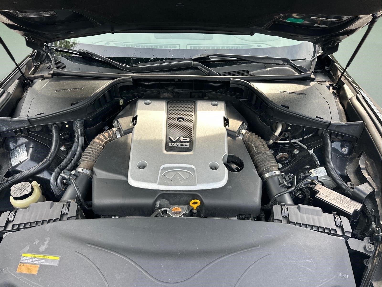 2011 INFINITI M 37 - Photo 30