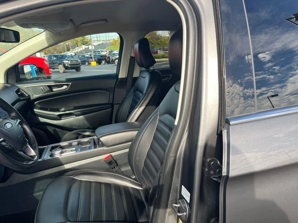 2024 Ford Edge SEL - Photo 19