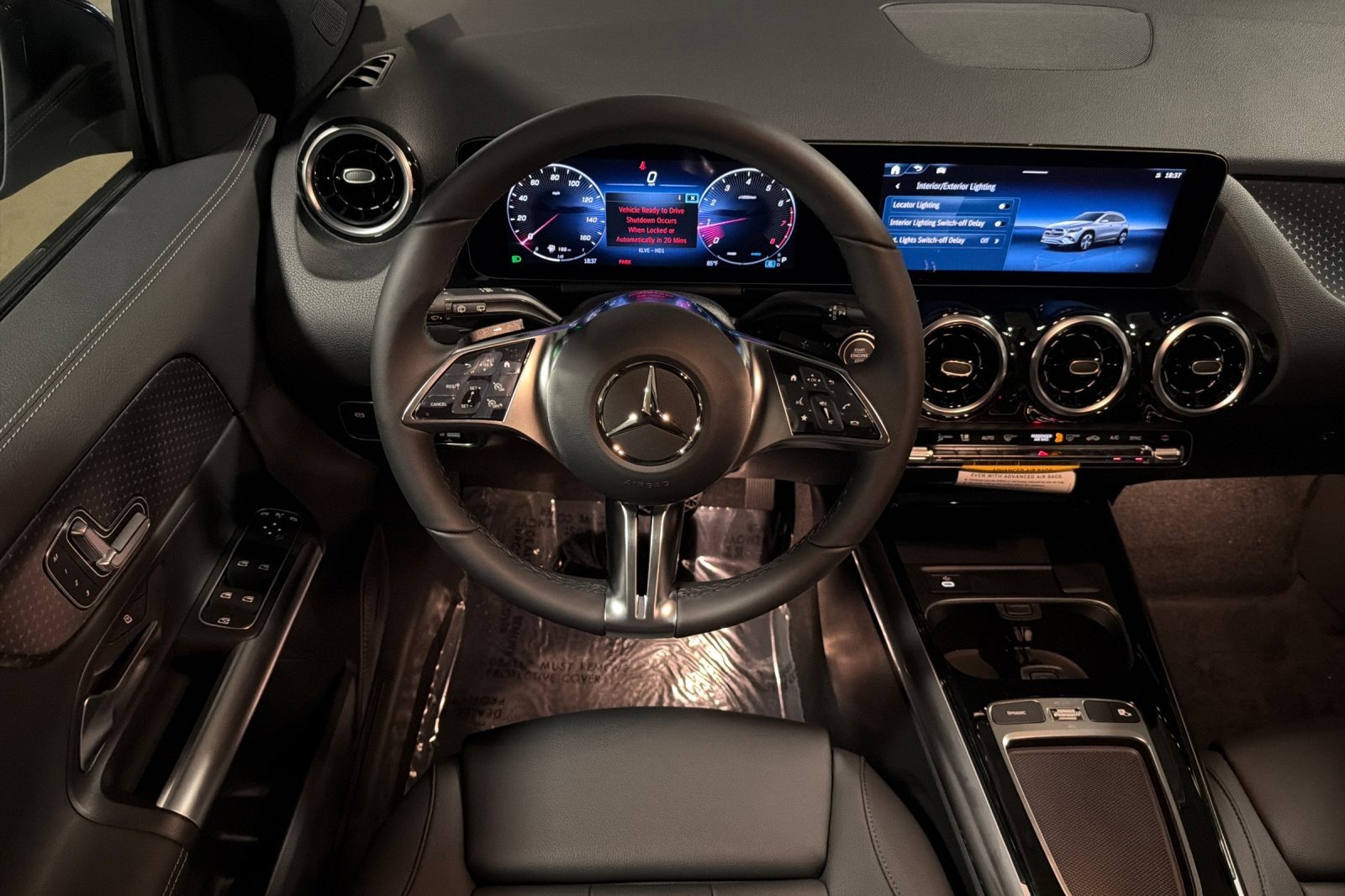 New 2026 Polar White Mercedes-Benz GLA 250 SUV image 13