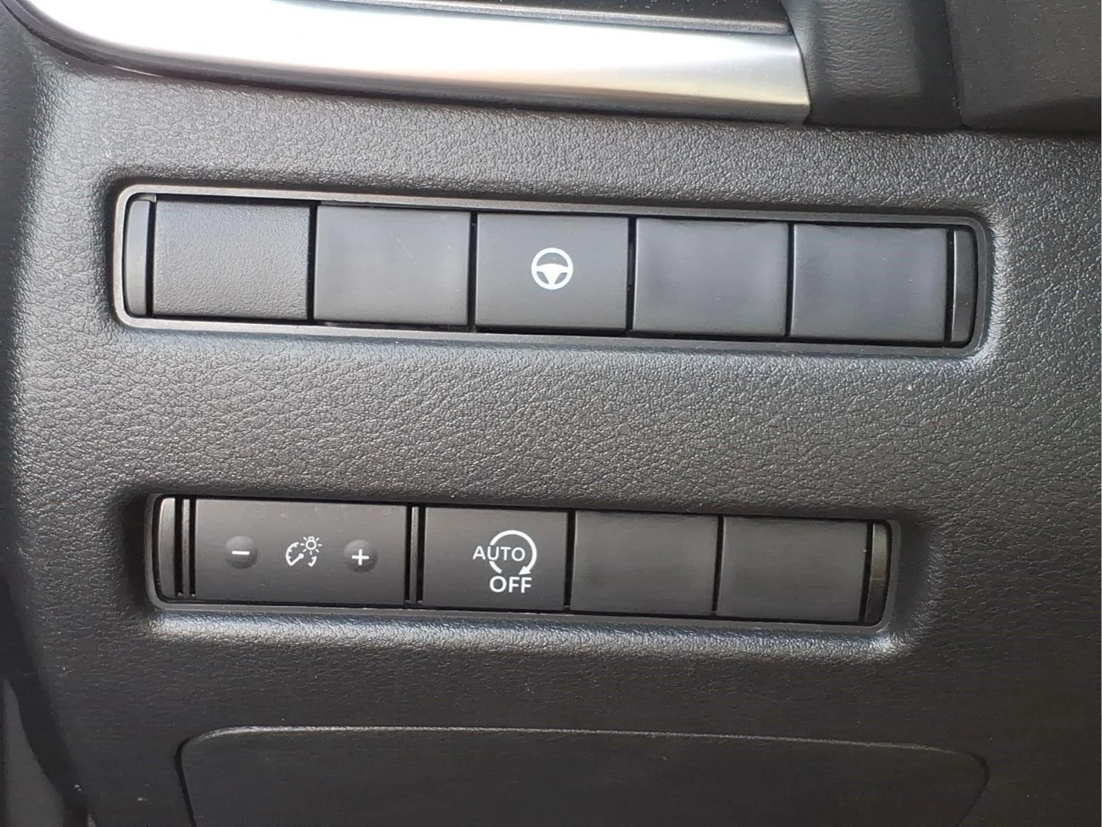 Used 2023 Super Black Nissan SV image 19