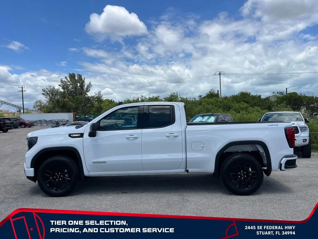 New 2026 Summit White GMC Elevation image 4