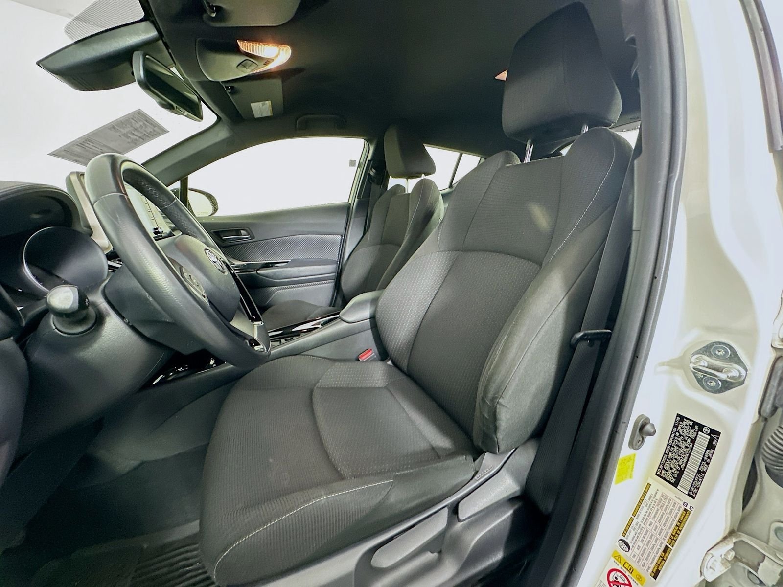 Used 2019 Blizzard Pearl Toyota XLE image 20