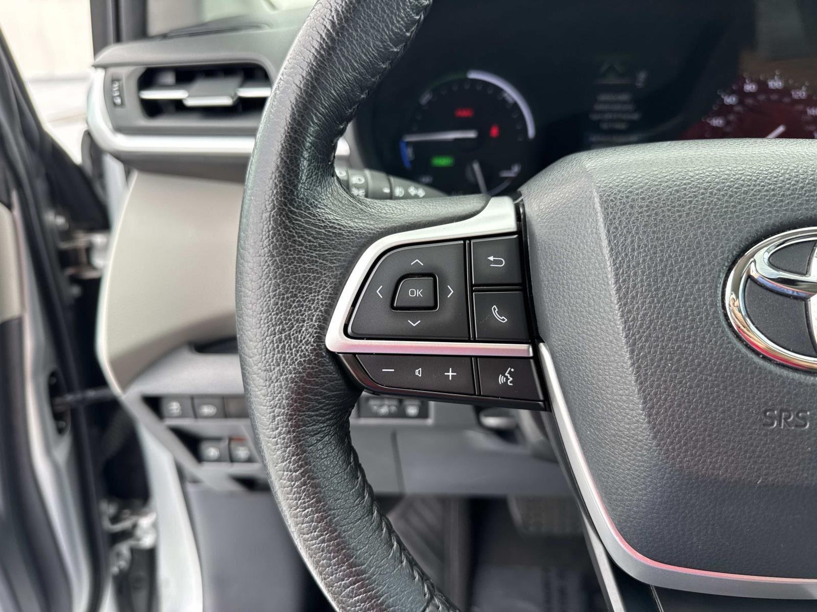 2024 Toyota Sienna XLE - Photo 22