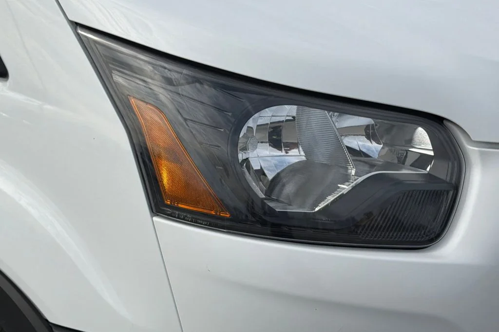 Used 2023 Oxford White Ford Base image 36