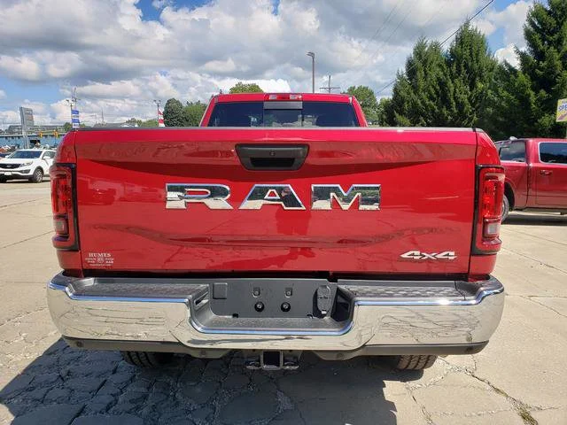 2026 RAM 2500 Tradesman - Photo 4