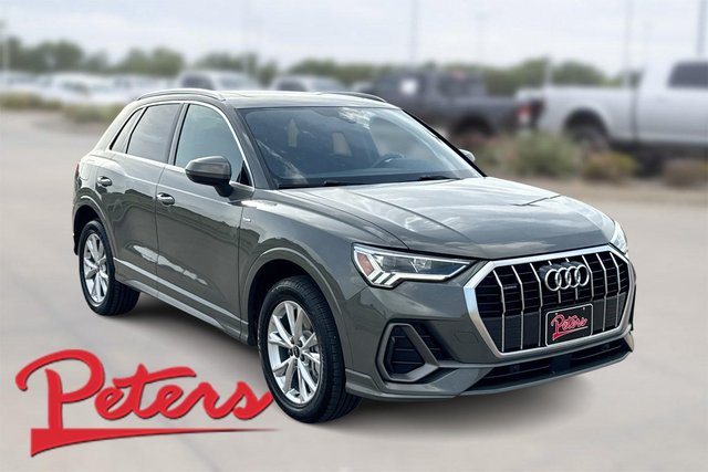 2025 Audi Q3 S line Premium