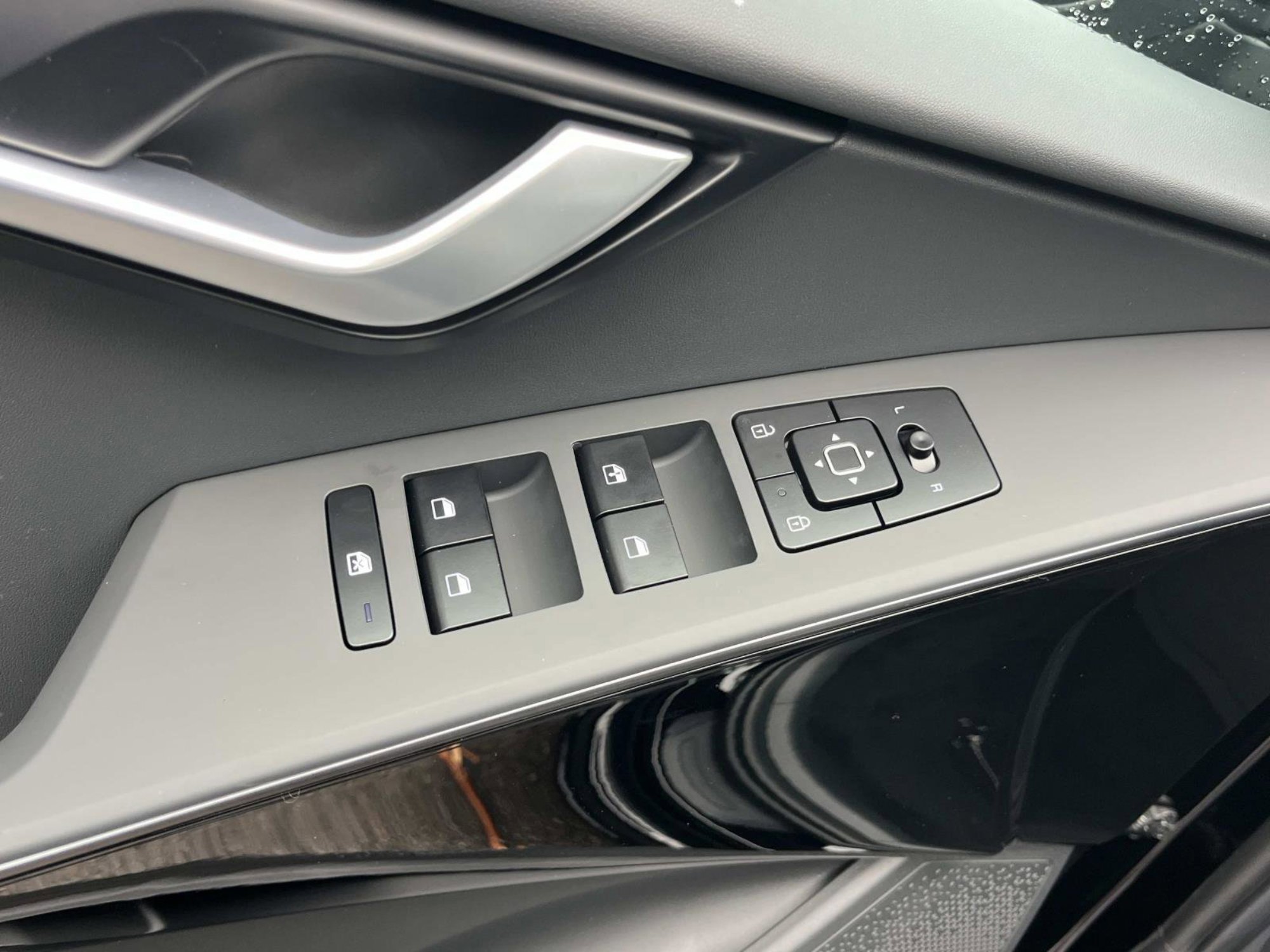 New 2026 Aurora Black Pearl Kia EX image 24