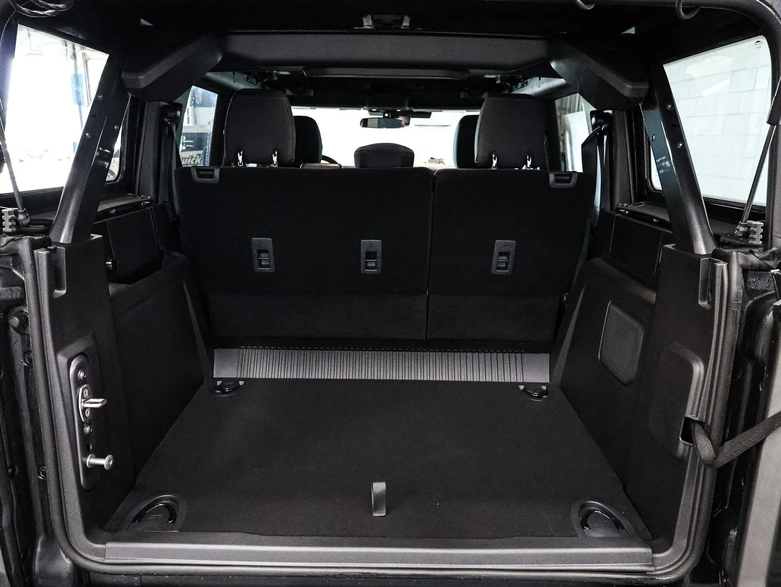 2025 Ford Bronco 4-Door Big Bend - Photo 17