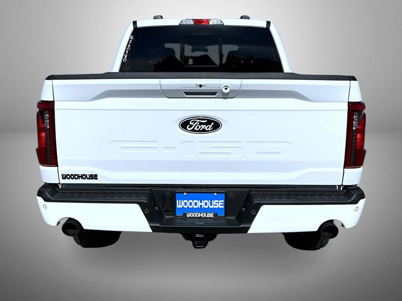 New 2026 Oxford White Ford XLT image 6