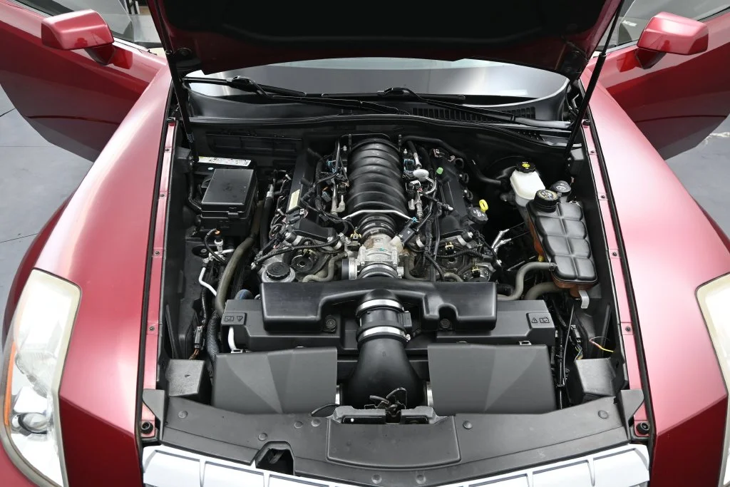 Used 2006 Red Cadillac Base image 12